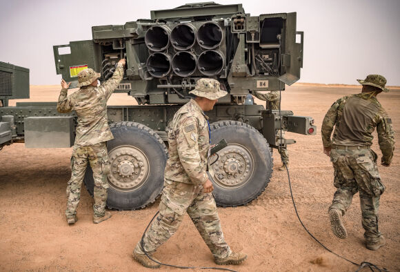 2 Vu Khi Khung My Se Gui Cho Ukraine Co Thay Doi Cuoc Choi