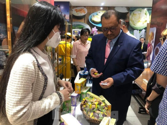 2 Gia Chi 13000 Donglit Malaysia Muon Xuat Khau Xang Sang Viet Nam