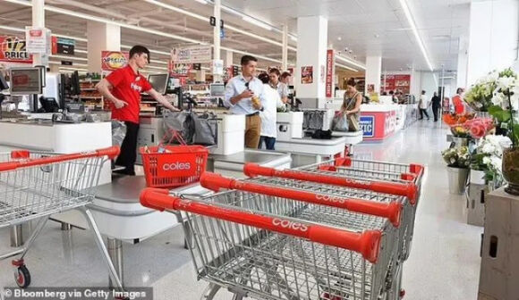 4 Buc Anh Trong Sieu Thi O Uc Tiet Lo Ve Con Khung Hoang Lam Phat Dang Khien Nguoi Dan Lo Lang