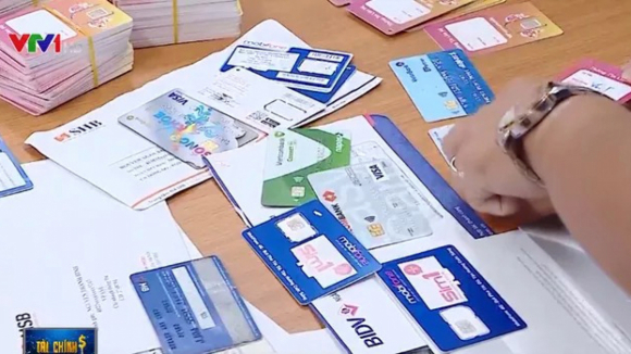 1 Mua Ban Trai Phep Tai Khoan Ngan Hang Ra Nuoc Ngoai Huong Chenh Lech Lon