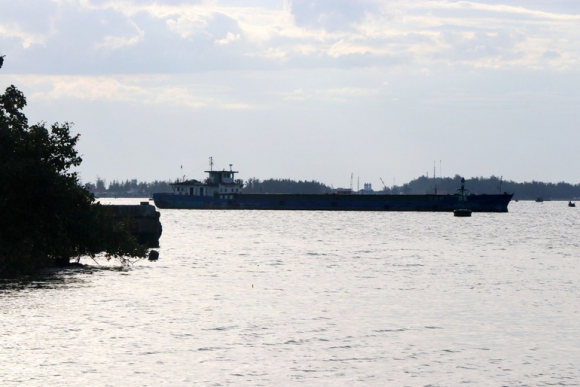 1 Vu 3 Ngu Dan Tu Nan Tren Bien Tam Giu Tau Thinh Long 68