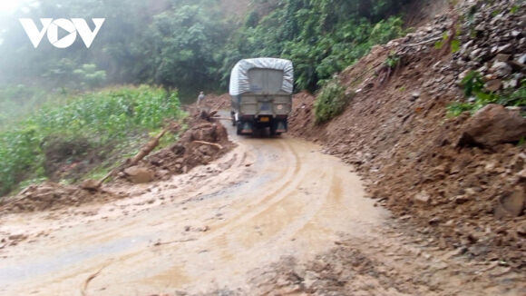 3 Mua Lu Gay Sat Lo Tai Gan 450 Vi Tri Tren Cac Tuyen Duong O Lai Chau