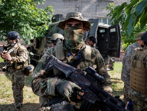 1 Ukraine Tu Tin Tuyen Bo Dau Tay Doi Voi Nga O Severodonets Quet Sach Thanh Pho Trong 2 3 Ngay