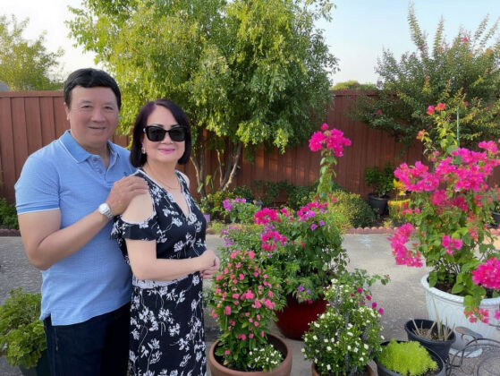 2 Hon Nhan Vien Man Cua Nsut Bao Quoc Ca Doi Chi Yeu 1 Nguoi Phu Nu Dua Het Tien Ve Cho Vo