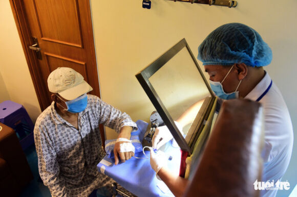 2 Sau Vu Viet A Can Bo Phu Trach Mua Sam Thiet Bi O Tphcm Da Nghien Cuu Ky Nhung Luon Lo Lang