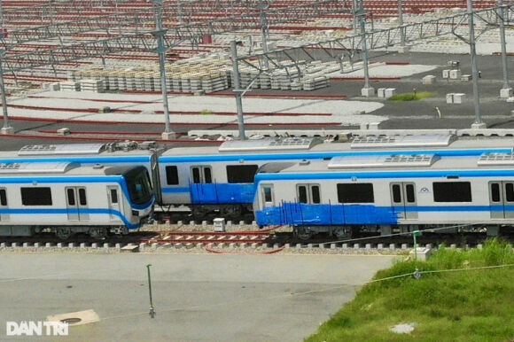 1 Vet Ve Bay Tai 2 Toa Tau Metro So 1 Duoc Che Lai Bang Bang Keo