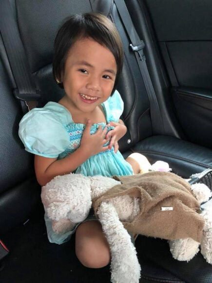 3 Em Be Muong Lat Quy Duoi Dat Lanh Sau 5 Nam O Thanh Pho Da Biet Chay Luon Cuoi Hanh Phuc