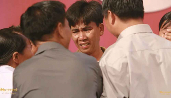 4 Dua Con Di Chua Benh Roi That Lac Cha Dau Kho Hoa Kho Suot 26 Nam Va Dieu Ky Dieu Bat Ngo