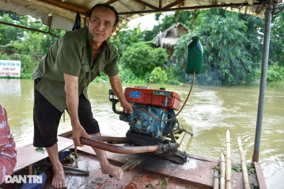 4 Hai Ngay Sau Con Mua Lon Nguoi Ha Noi Di Do Qua Doan Ngap