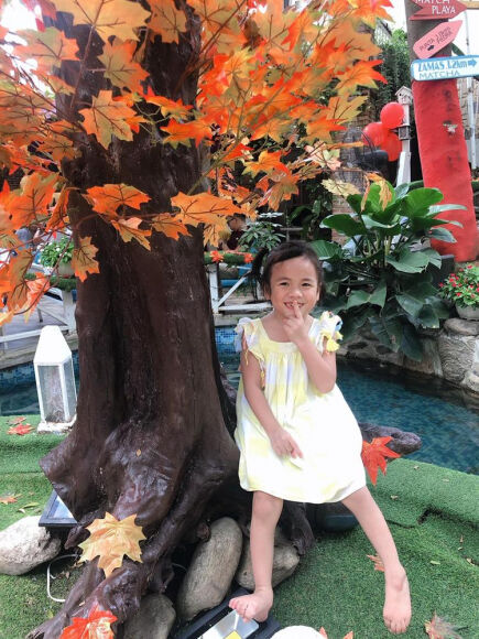 6 Em Be Muong Lat Quy Duoi Dat Lanh Sau 5 Nam O Thanh Pho Da Biet Chay Luon Cuoi Hanh Phuc