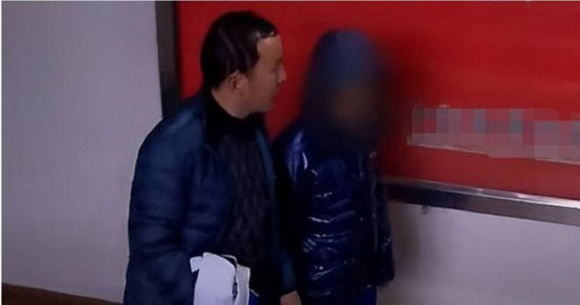 1 Ong Chong Nghi Ngo Con Trai Khong Chung Huyet Thong Voi Minh Suot 12 Nam Va Cai Ket Sung Nguoi