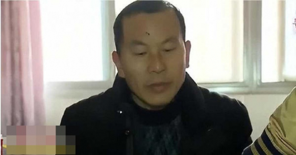 2 Ong Chong Nghi Ngo Con Trai Khong Chung Huyet Thong Voi Minh Suot 12 Nam Va Cai Ket Sung Nguoi