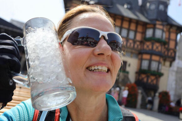 4 Dan Chau Au Do Xo Di Boi Vi Nang Nong Tren 40 Do C