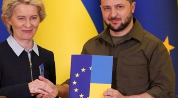 2 Eu Dong Thuan Ve Tu Cach Ung Vien Cua Ukraine