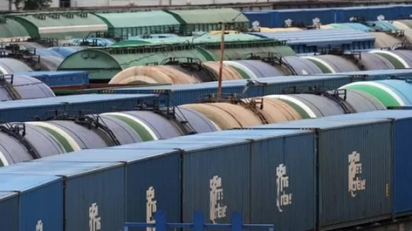 1 Ngoai Duong Sat Litva Chan Hang Hoa Nga Toi Kaliningrad Bang Ca Duong Bo