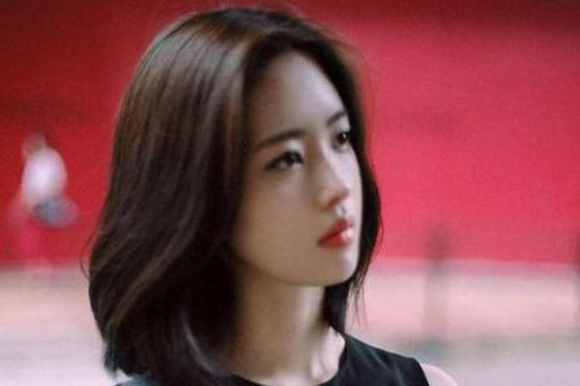 Đang túng thiếu, chồng mang về 100 triệu, biết người cho tiền tôi ngơ ngác