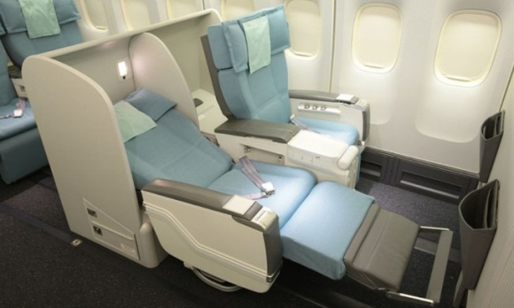 2 Chi Hon 100 Trieu Dong Hang Thuong Gia Khach Nhan Suat An Be Nhu Ban Tay