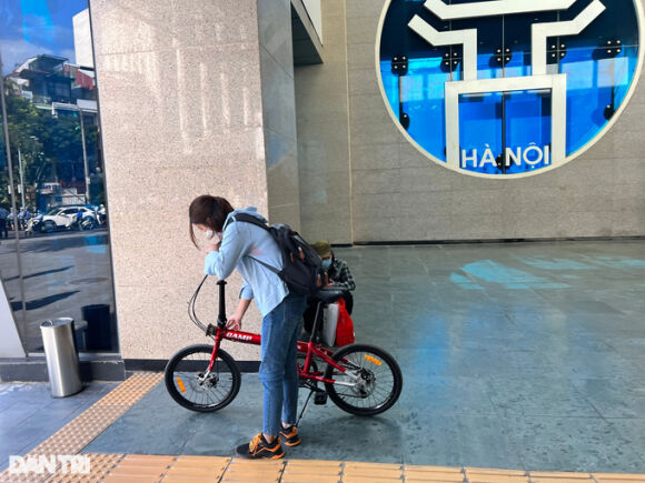 4 Gia Xang Tang Dan Cong So O Ha Noi Dap Xe Di Lam Thay O To Bang Tau Dien