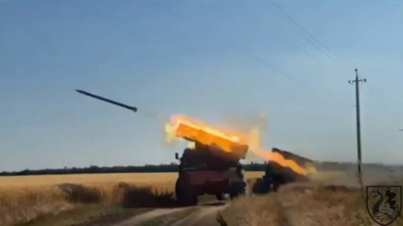 1 Video Linh Thuy Danh Bo Ukraine Tung Don Giong Bao Mua Da Tan Cong Luc Luong Nga