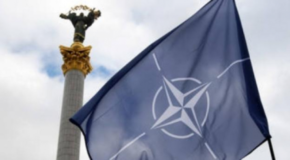 1 Ukraine Tu Bo Gia Nhap Nato