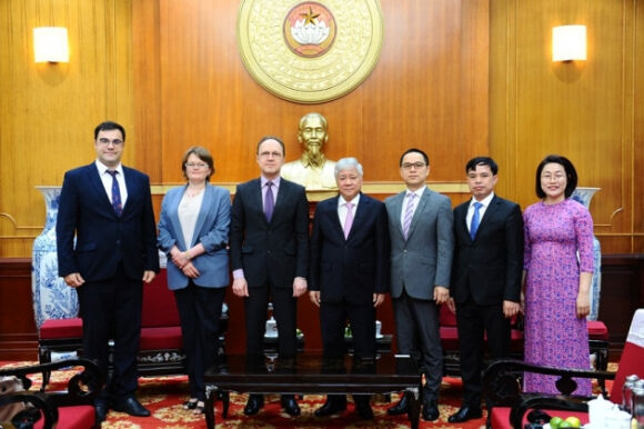 4 Chu Tich Do Van Chien Tiep Dai Su Lien Bang Nga Tai Viet Nam