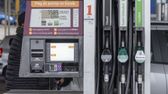 1 Toc Do Bom Khi Dot Du Tru Cua Chau Au Giam Manh