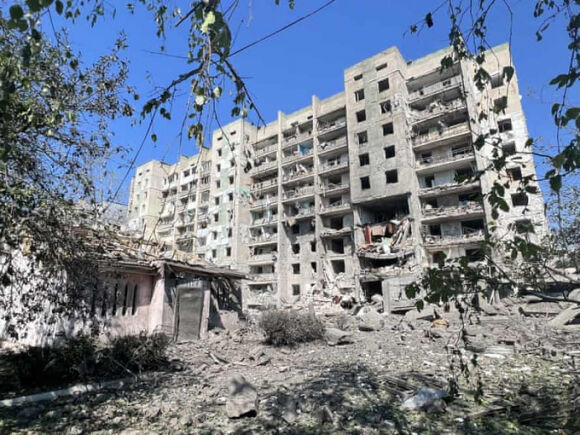 5 Hinh Anh Tan Hoang Cua Khu Chung Cu Tai Odessa Sau Khi Trung Ten Lua Nga