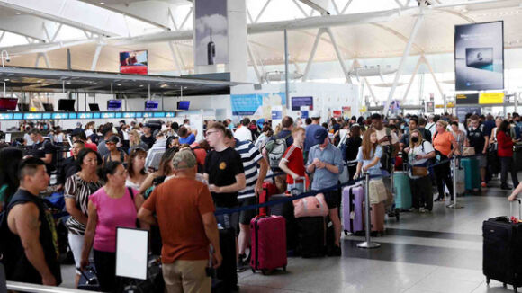 1 Mua Cao Diem Moi Bat Dau Hang Khong The Gioi Da Roi Loan