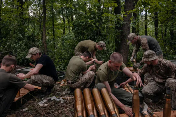 1 Ukraine Nghi Ngo Nga Sap Mo Tran Danh Lon Vao Kharkov