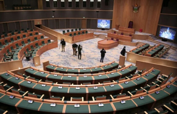 2 Trung Quoc Tang Zimbabwe Toa Nha Quoc Hoi Moi Tri Gia 400 Trieu Usd