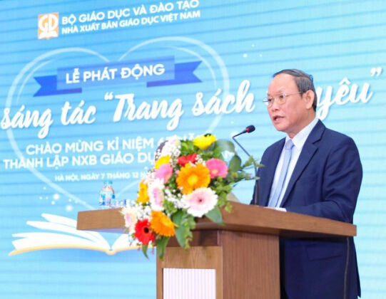 1 Tiet Lo Muc Thu Nhap Cua Nguoi Dung Dau Nxb Giao Duc Viet Nam Truoc Khi Bi Ky Luat