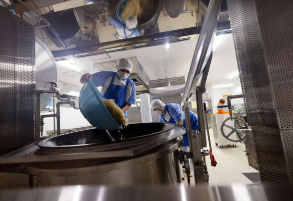 2 Ap Luc Lam Phat Tai Nhat Ban Nhin Tu Khau Phan An Bi Cat Giam O Truong Hoc