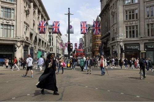 1 Chau Au Lai Tro Thanh Tam Diem Cua Dot Bung Phat Covid 19 Moi