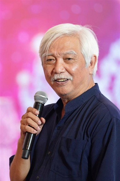 2 Tien Si Van Hoa Phat Ngon Cua Kieu Thanh Kim Oanh Lam Hai Phu Nu