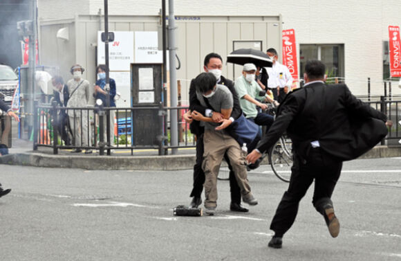 1 Chinh Phu Nhat Ban Xac Nhan Cuu Thu Tuong Abe Bi Ban