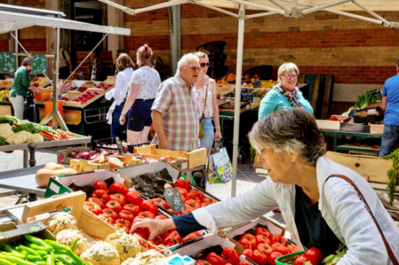 1 Phap Du Dinh Chi 20 Ty Euro De Tang Cuong Suc Mua Cho Dan Chung