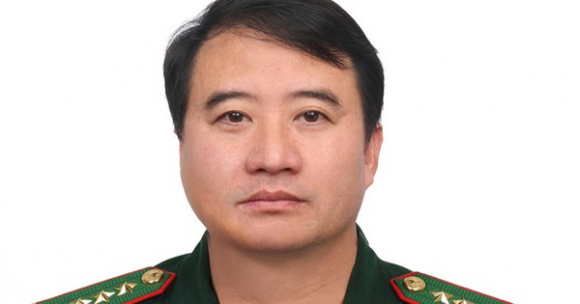 1 Cuu Chi Huy Truong Bien Phong Nhan Hoi Lo Hang Thang Tu Trum Buon Lau Xang