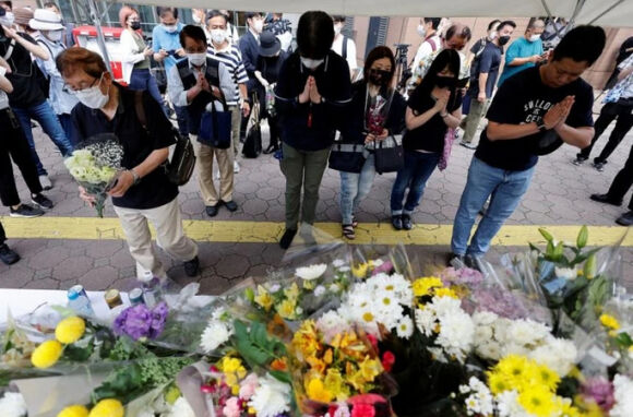 5 Ke Am Sat De Dang Ra Tay Voi Co Thu Tuong Abe Shinzo