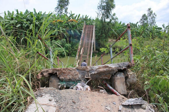 5 Duong Sut Lun Sau 5m O Long An Vua Dua Vao Su Dung Khoang 2 Tuan