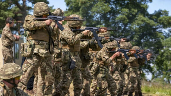 1 Ukraine Tuyen Bo Doi Quan Trieu Nguoi Chuan Bi Chiem Lai Mien Nam