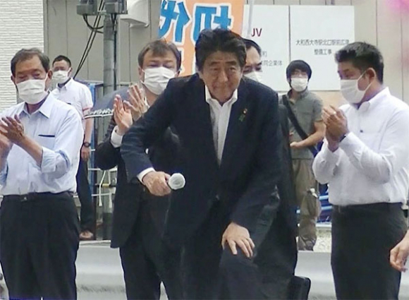 3 Loi Khai Chan Dong Ve Sung Tu Che Cua Nguoi Am Sat Ong Abe