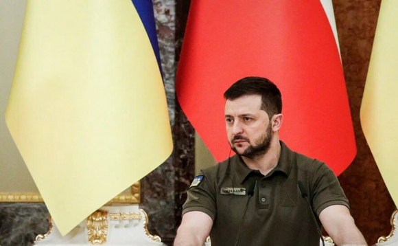 1 Tong Thong Ukraine Trinh Quoc Hoi Du Luat Ve Quy Che Dac Biet Cho Nguoi Ba Lan