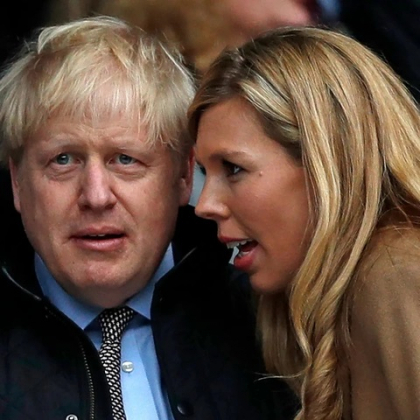 2 Phu Nhan Thu Tuong Anh Bi Do Loi Khi Chong Tu Chuc