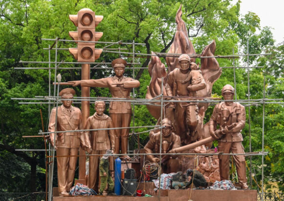 2 Can Canh Tuong Dai Csgt Va Pccc Bang Dong Tren Pho Ha Noi