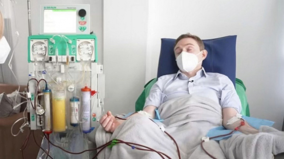 1 Nhieu Phong Kham Du Benh Nhan Covid 19 Chi Hon Ti Dong De Rua Mau