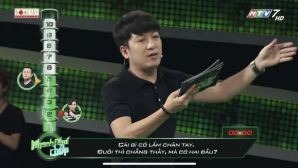 Câu đố Tiếng Việt: "Cái gì có lắm CHÂN TAY, ĐUÔI thì chẳng thấy mà có HAI ĐẦU?"