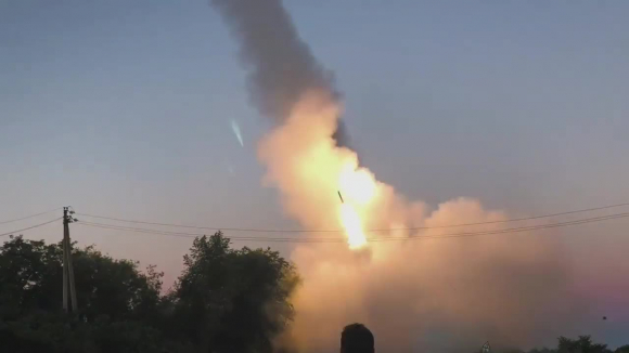 2 Ukraine Nhan Them Hoa Luc Manh Tu Phuong Tay