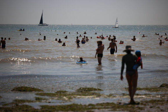 2 Nong Kinh Hoang O Chau Au Nhieu San Bay Hon Loan Hanh Khach Ngat Xiu