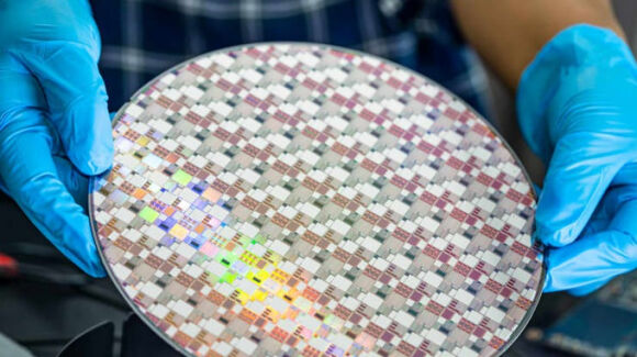 1 Xung Dot Nga   Ukraine Khien Con Khat Chip Keo Dai