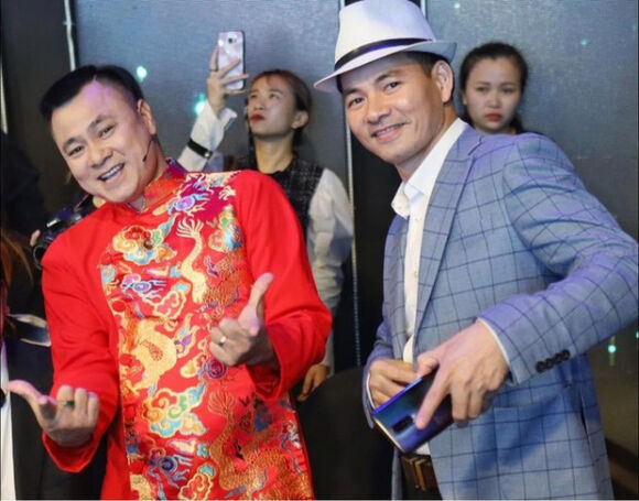 1 Gan 30 Nam Tinh Ban Tri Ky Cua Xuan Bac   Tu Long Ket Hop An Y Tren Moi Mat Tran